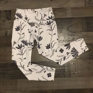 Layer 8 Athletic Leggings